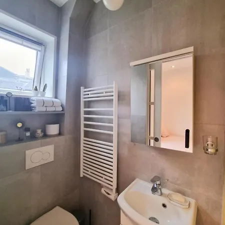 Appartement De Charme Dans Les Batignolles Paris Exterior photo